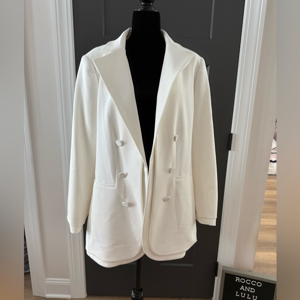 Good American Ivory Double-Breasted Blazer